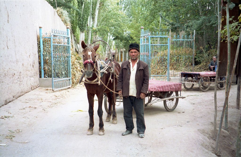 32 My Taxi Horse And Cart Kashgar 1993